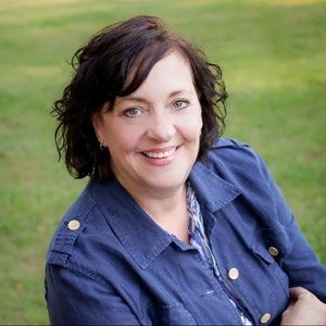 Meet your Posher, Kelley